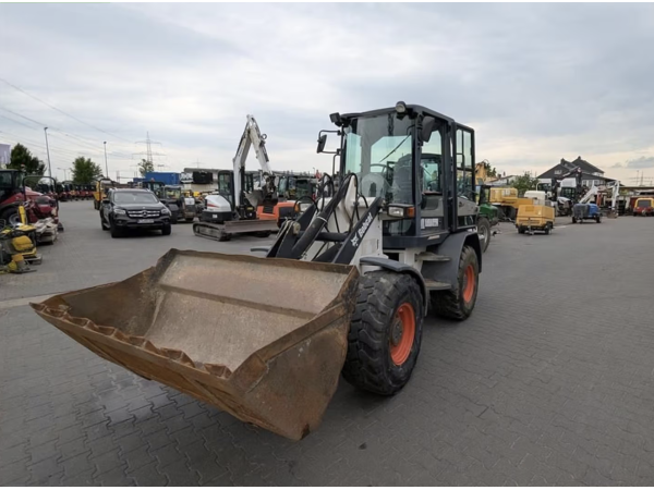 Погрузчик Bobcat AL 350 E (2010)