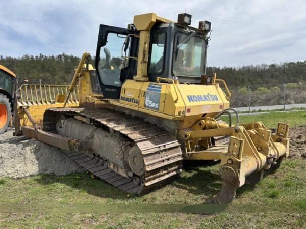 Бульдозер Komatsu D65PX-15 (2009)