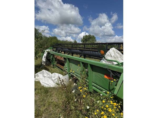 Комбайн John Deere T670i (2011)