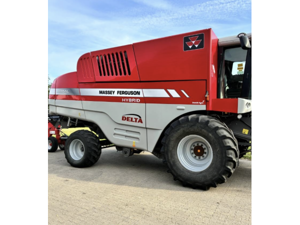 Комбайн Massey Ferguson 9280 (2011)