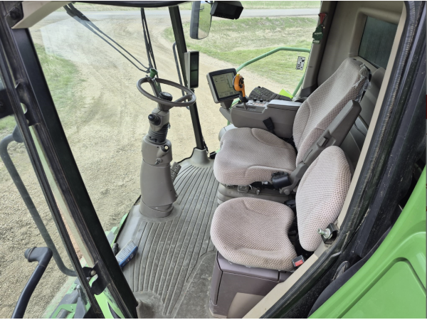 Комбайн John Deere S670 (2012)