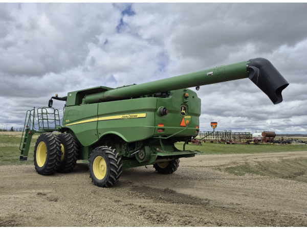 Комбайн John Deere S670 (2012)