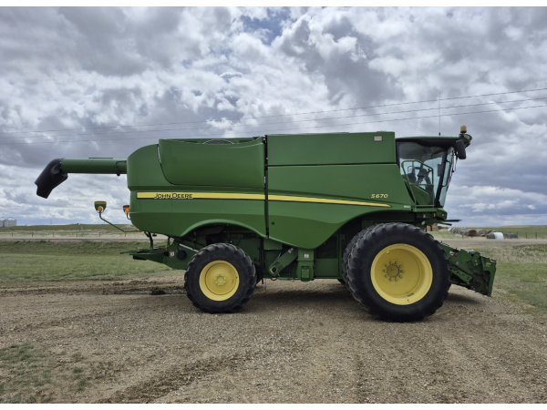 Комбайн John Deere S670 (2012)
