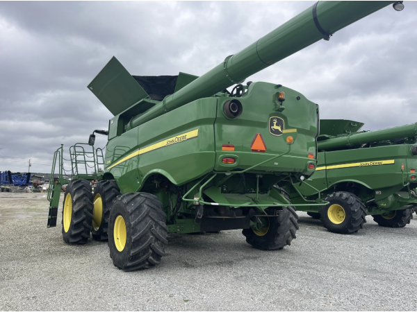 Комбайн John Deere S690 (2015)