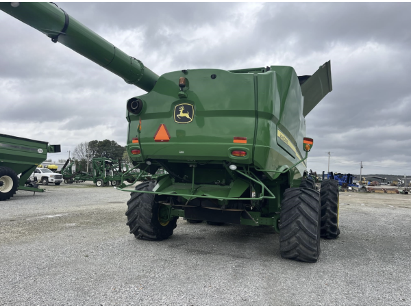 Комбайн John Deere S690 (2015)