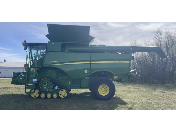 Комбайн John Deere S690 (2016)