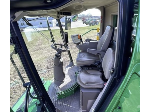 Комбайн John Deere S690 (2016)