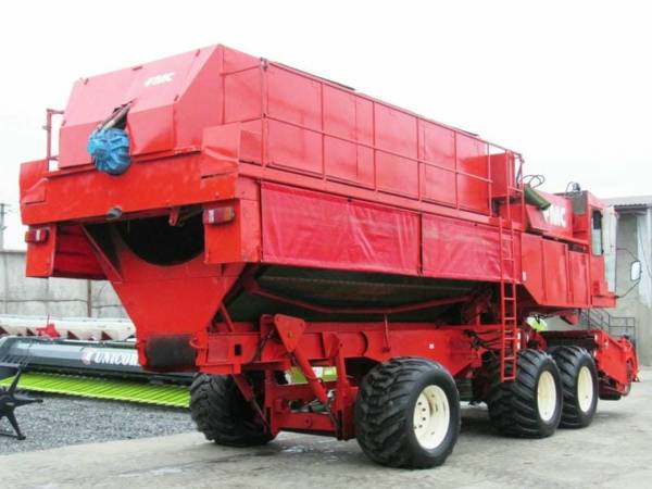 Горохоуборочный комбайн FMC 979 (1994)