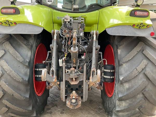 Трактор Claas Axion 810 (2017)
