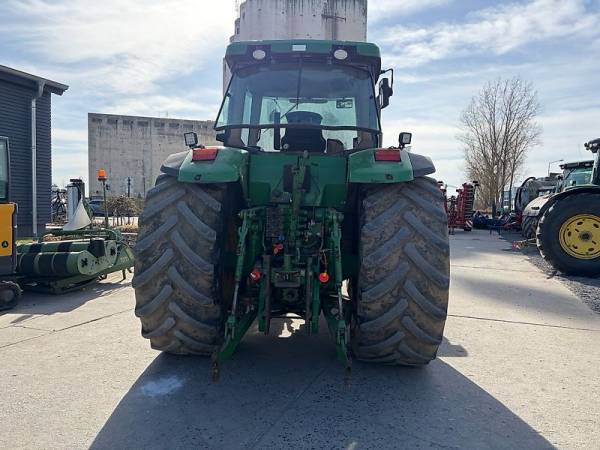 Трактор John Deere 8300 (1999)