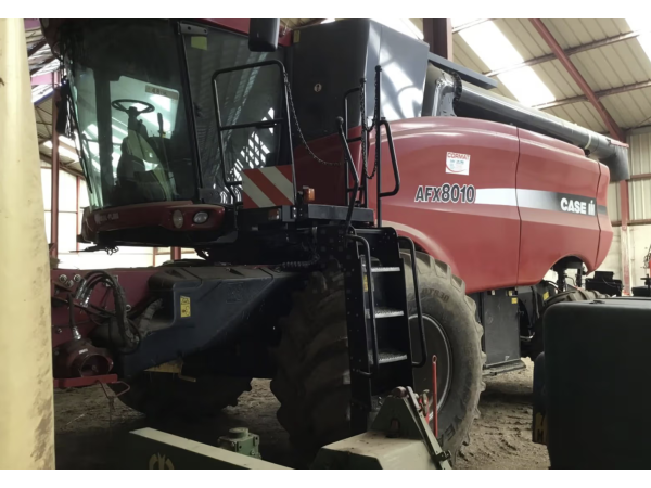 Комбайн Case IH 8010 (2006)