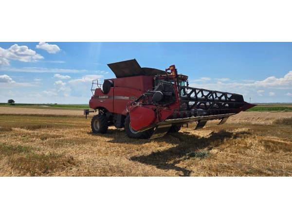 Комбайн Case IH 8120 (2010)