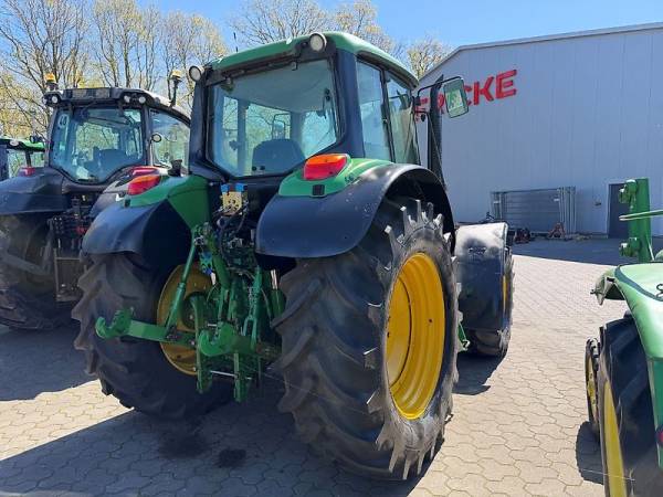 Трактор John Deere 6630 (2010)