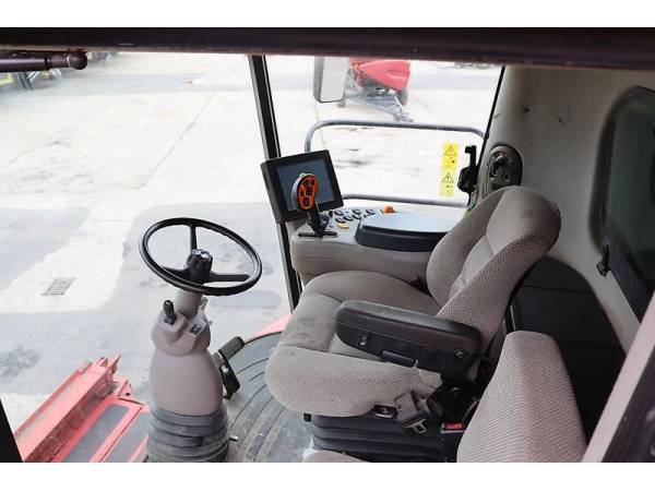 Комбайн Case IH AF 8120 (2010)
