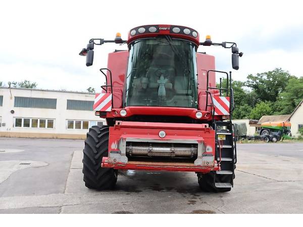 Комбайн Case IH AF 8120 (2010)