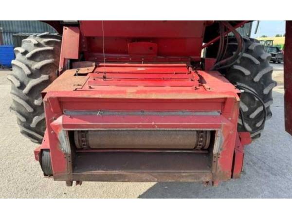 Комбайн Case IH 1680 (1993)