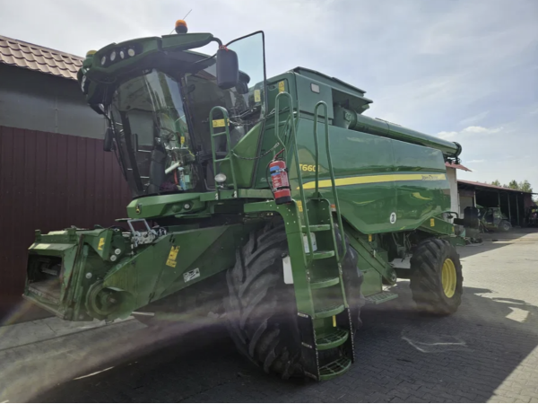 Комбайн John Deere T660i (2017)