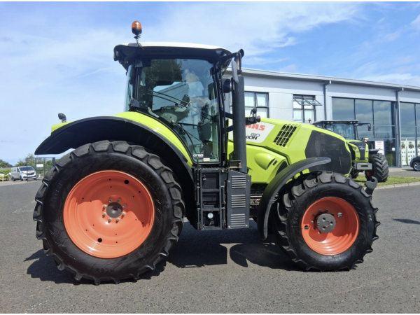 Трактор Claas Axion 810 (2017)
