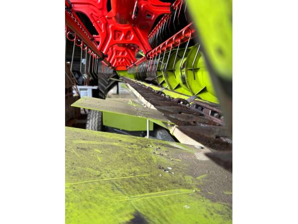 Комбайн Claas Lexion 5300 (2021)