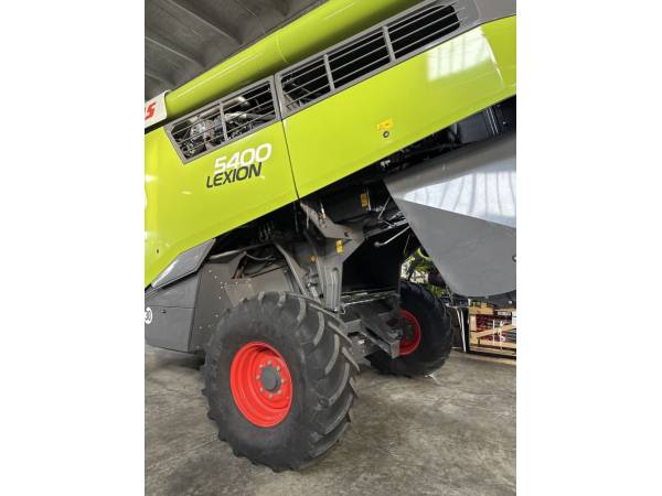 Комбайн Claas Lexion 5400 (2023)