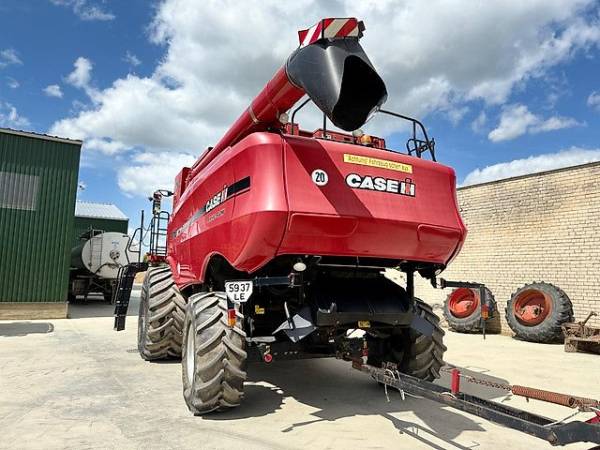 Комбайн Case IH 8010 Axial Flow (2007)