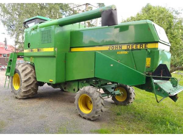 Комбайн John Deere 1155 (1991)