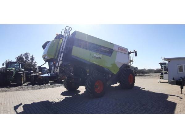 Комбайн Claas Lexion 6600 (2020)