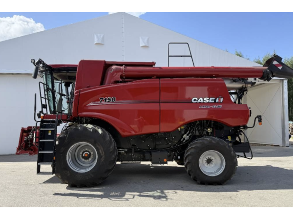 Комбайн Case IH 7150 Axial-Flow