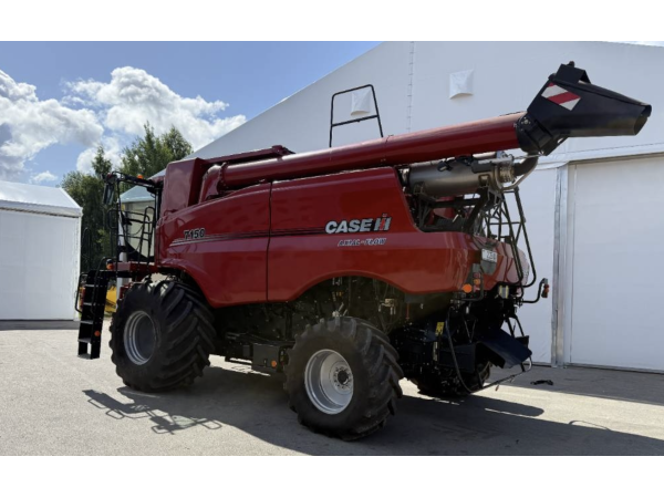 Комбайн Case IH 7150 Axial-Flow