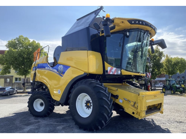 Комбайн New Holland CX6.80 (2023)