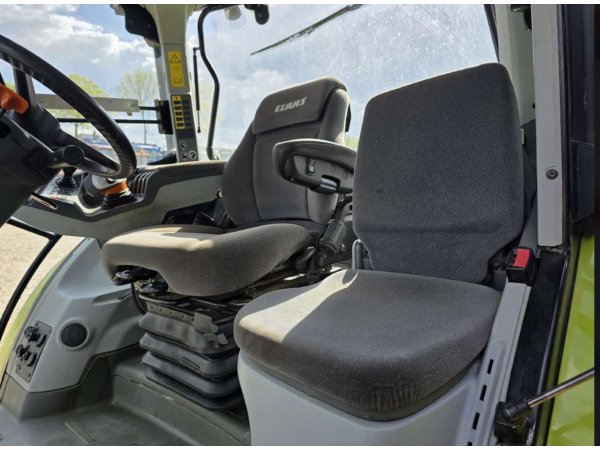 Трактор Claas Arion 640 (2012)