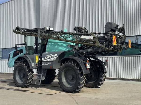 Самоходный опрыскиватель Berthoud Raptor 3240 (2019)