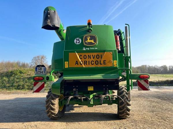 Комбайн John Deere T550 (2021)