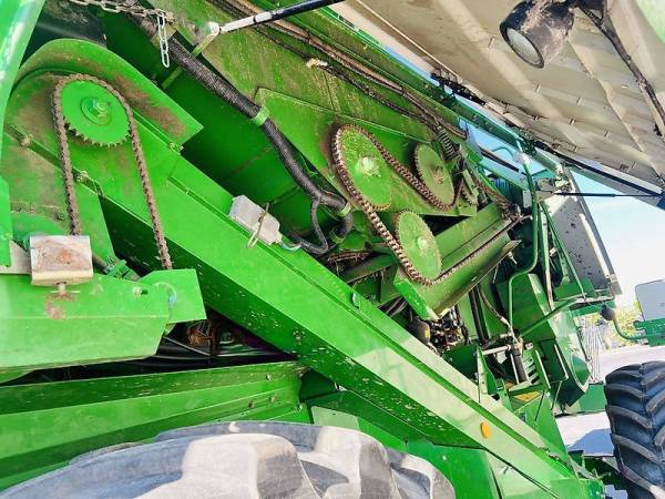 Комбайн John Deere C670 (2008)