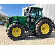 Трактор John Deere 6250R