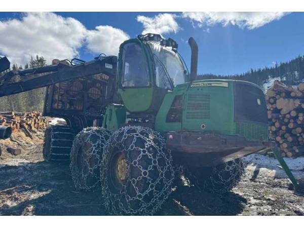 Форвардер лісовий John Deere 1910E (2010)