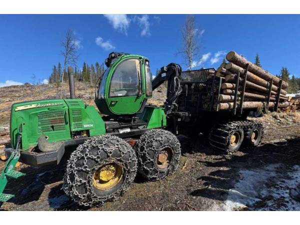 Форвардер лісовий John Deere 1910E (2010)