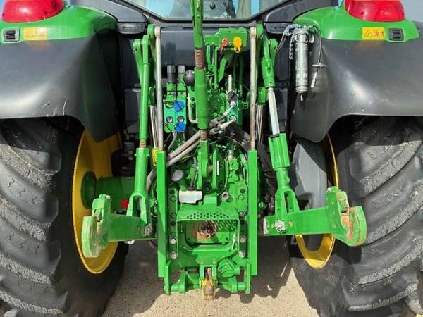 Трактор John Deere 6120M (2023)