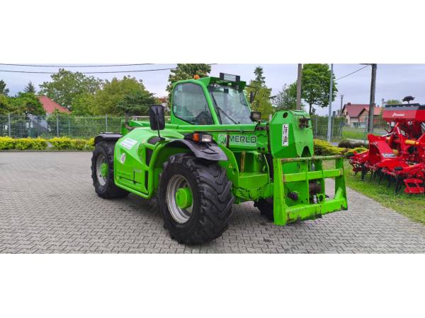 Телескопічний навантажувач Merlo P 55.9 CS (2010)
