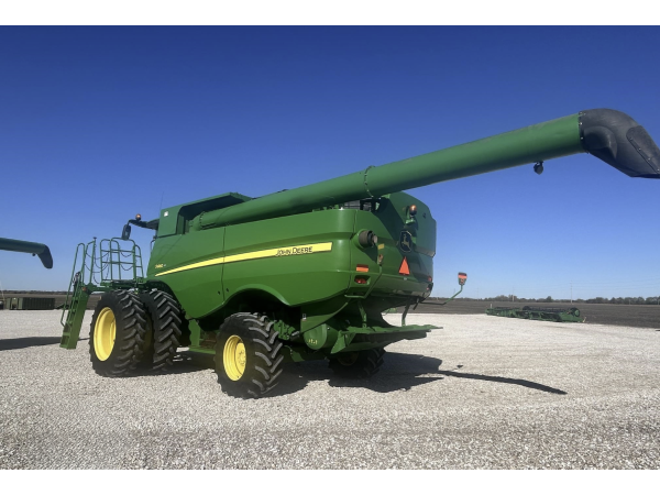 Комбайн John Deere S660 (2012)