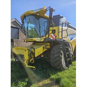 Комбайн New Holland CX 880 (2005)
