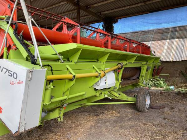 Комбайн Claas Lexion 470 (2003)