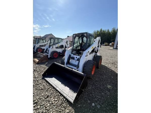 Минипогрузчик Bobcat S250 (2003)