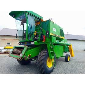 Комбайн John Deere 1075 (1988)