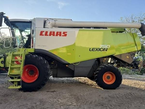 Комбайн Claas Lexion 750 (2011)
