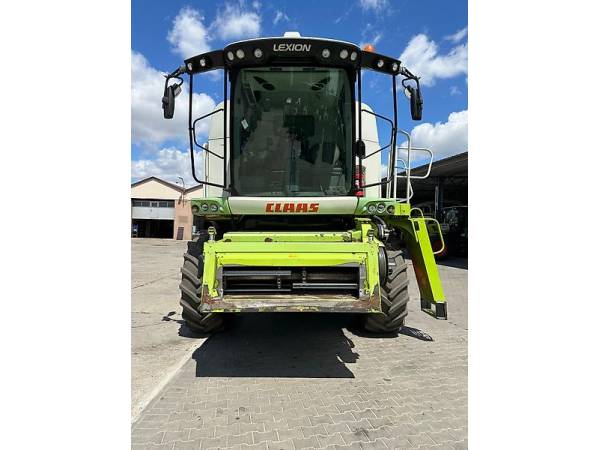 Комбайн Claas Lexion 640 (2011)