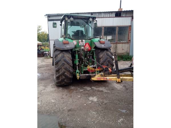 Трактор John Deere 8230 (2007)