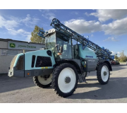Самоходный опрыскиватель Berthoud Raptor 3240