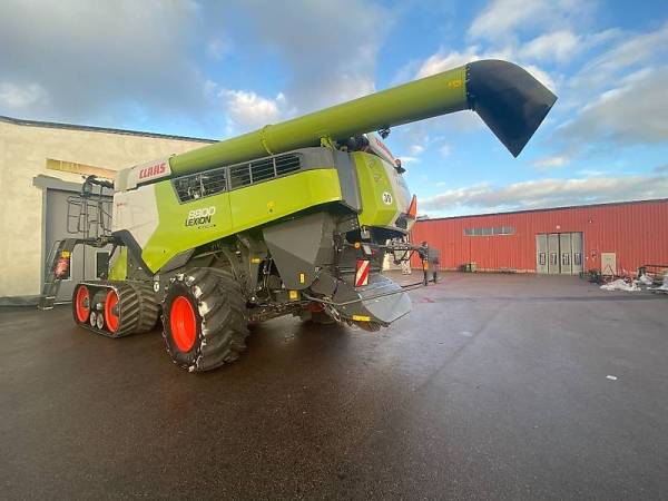 Комбайн Claas Lexion 8800 TT (2019)
