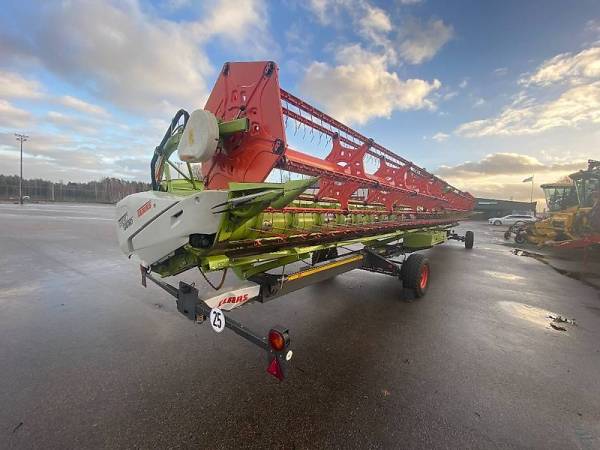 Комбайн Claas Lexion 8800 TT (2019)